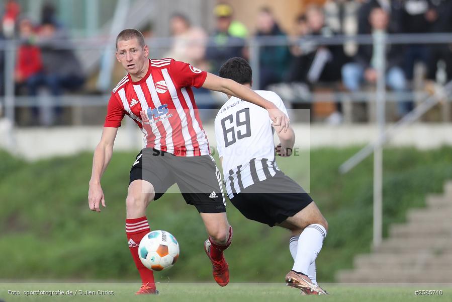 SEHO Arena, Nassig, 22.10.2023, bfv, Fussball, sport, action, Saison 2023/2024, 13. Spieltag, bfv-Landesliga Odenwald, FCG, SVE, FC Grünsfeld, SV Eintracht Nassig - Bild-ID: 2385740 SEHO Arena, Nassig, 22.10.2023, bfv, Fussball, sport, action, Saison 2023/2024, 13. Spieltag, bfv-Landesliga Odenwald, FCG, SVE, FC Grünsfeld, SV Eintracht Nassig - Bild-ID: 2385740