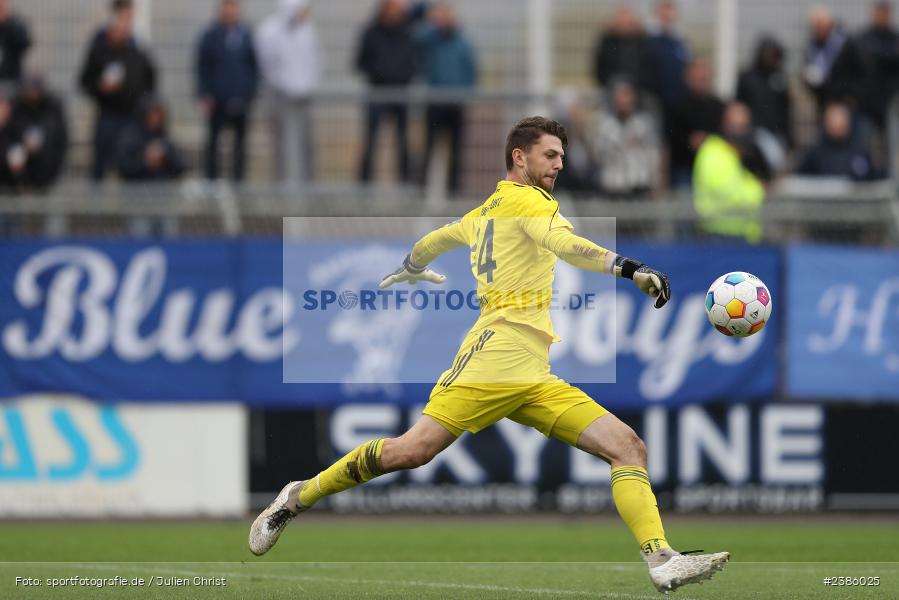 Stadion am Schönbusch, Aschaffenburg, 28.10.2023, BFV, Fussball, sport, action, Saison 2023/2024, 18. Spieltag, Regionalliga Bayern, FCS, SVA, 1. FC Schweinfurt 1905, SV Viktoria Aschaffenburg - Bild-ID: 2386025