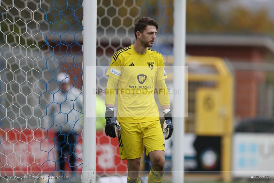 Stadion am Schönbusch, Aschaffenburg, 28.10.2023, BFV, Fussball, sport, action, Saison 2023/2024, 18. Spieltag, Regionalliga Bayern, FCS, SVA, 1. FC Schweinfurt 1905, SV Viktoria Aschaffenburg - Bild-ID: 2386032