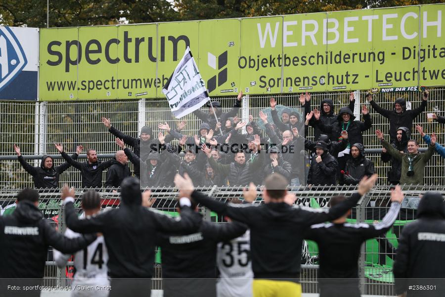 Stadion am Schönbusch, Aschaffenburg, 28.10.2023, BFV, Fussball, sport, action, Saison 2023/2024, 18. Spieltag, Regionalliga Bayern, FCS, SVA, 1. FC Schweinfurt 1905, SV Viktoria Aschaffenburg - Bild-ID: 2386301