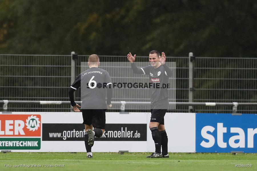 Sportgelände, Karlburg, 28.10.2023, BFV, Fussball, sport, action, Saison 2023/2024, 18. Spieltag, Landesliga Nordwest, FCL, TSV, 1. FC Lichtenfels, TSV Karlburg - Bild-ID: 2386308