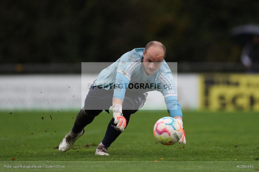 Sportgelände, Karlburg, 28.10.2023, BFV, Fussball, sport, action, Saison 2023/2024, 18. Spieltag, Landesliga Nordwest, FCL, TSV, 1. FC Lichtenfels, TSV Karlburg - Bild-ID: 2386340