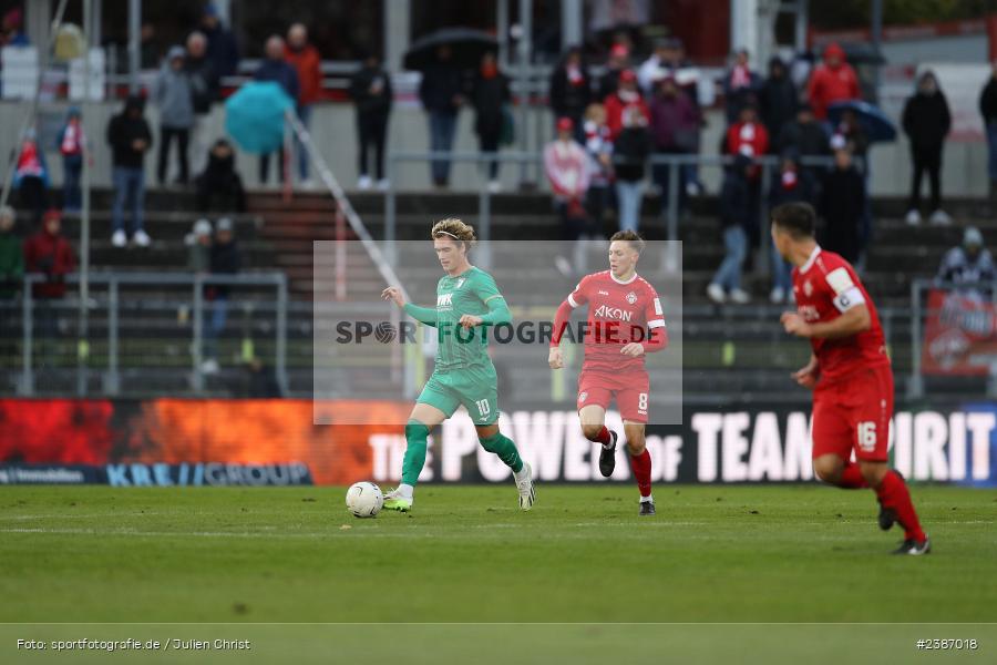 AKON Arena, Würzburg, 04.11.2023, BFV, Fussball, sport, action, Saison 2023/2024, Regionalliga Bayern, 19. Spieltag, FCA, FWK, FC Augsburg II, FC Würzburger Kickers - Bild-ID: 2387018