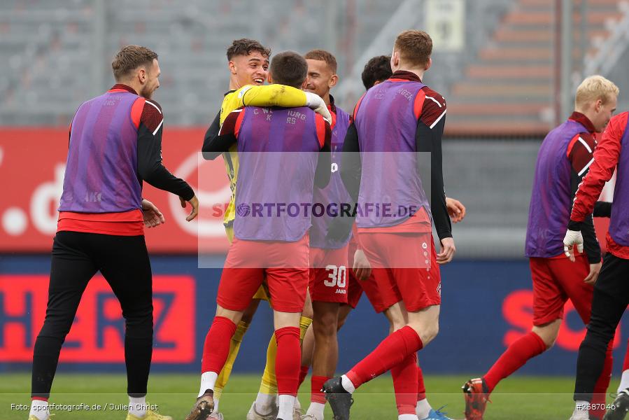 AKON Arena, Würzburg, 04.11.2023, BFV, Fussball, sport, action, Saison 2023/2024, Regionalliga Bayern, 19. Spieltag, FCA, FWK, FC Augsburg II, FC Würzburger Kickers - Bild-ID: 2387046