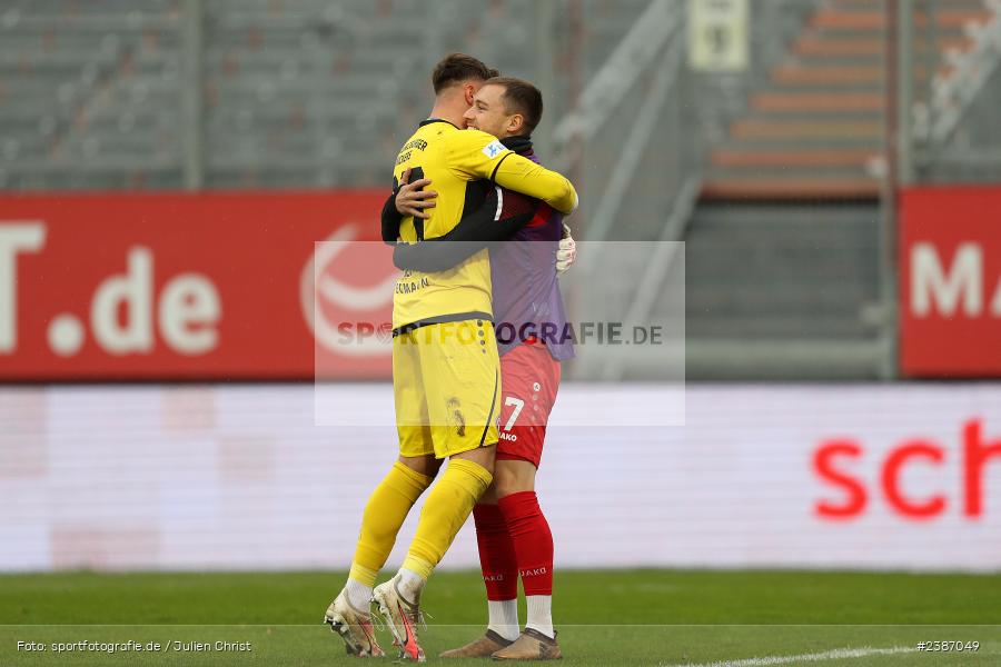 AKON Arena, Würzburg, 04.11.2023, BFV, Fussball, sport, action, Saison 2023/2024, Regionalliga Bayern, 19. Spieltag, FCA, FWK, FC Augsburg II, FC Würzburger Kickers - Bild-ID: 2387049