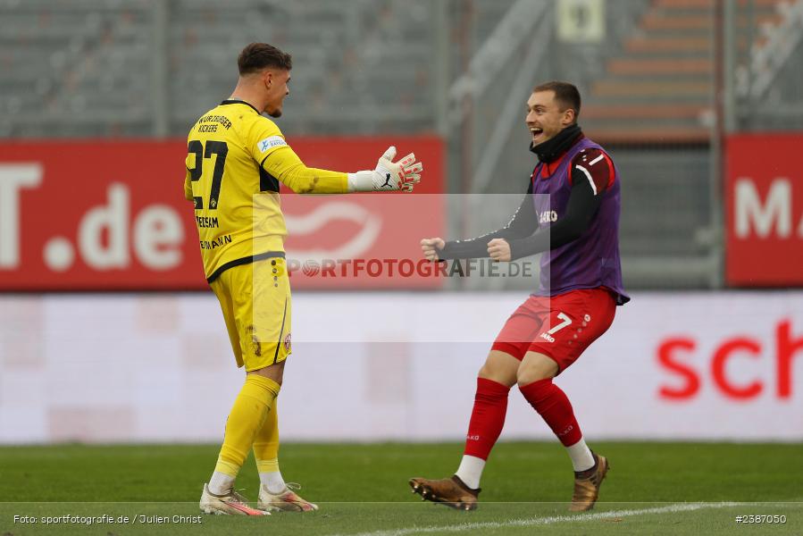 AKON Arena, Würzburg, 04.11.2023, BFV, Fussball, sport, action, Saison 2023/2024, Regionalliga Bayern, 19. Spieltag, FCA, FWK, FC Augsburg II, FC Würzburger Kickers - Bild-ID: 2387050