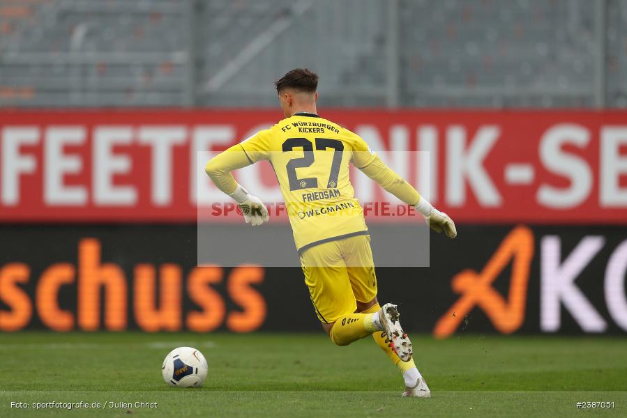 AKON Arena, Würzburg, 04.11.2023, BFV, Fussball, sport, action, Saison 2023/2024, Regionalliga Bayern, 19. Spieltag, FCA, FWK, FC Augsburg II, FC Würzburger Kickers - Bild-ID: 2387051