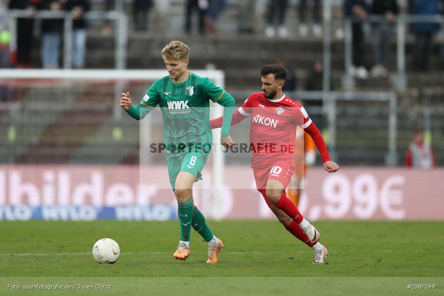 AKON Arena, Würzburg, 04.11.2023, BFV, Fussball, sport, action, Saison 2023/2024, Regionalliga Bayern, 19. Spieltag, FCA, FWK, FC Augsburg II, FC Würzburger Kickers - Bild-ID: 2387099