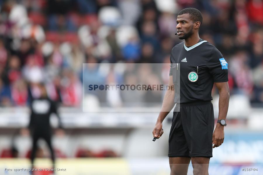 AKON Arena, Würzburg, 04.11.2023, BFV, Fussball, sport, action, Saison 2023/2024, Regionalliga Bayern, 19. Spieltag, FCA, FWK, FC Augsburg II, FC Würzburger Kickers - Bild-ID: 2387194