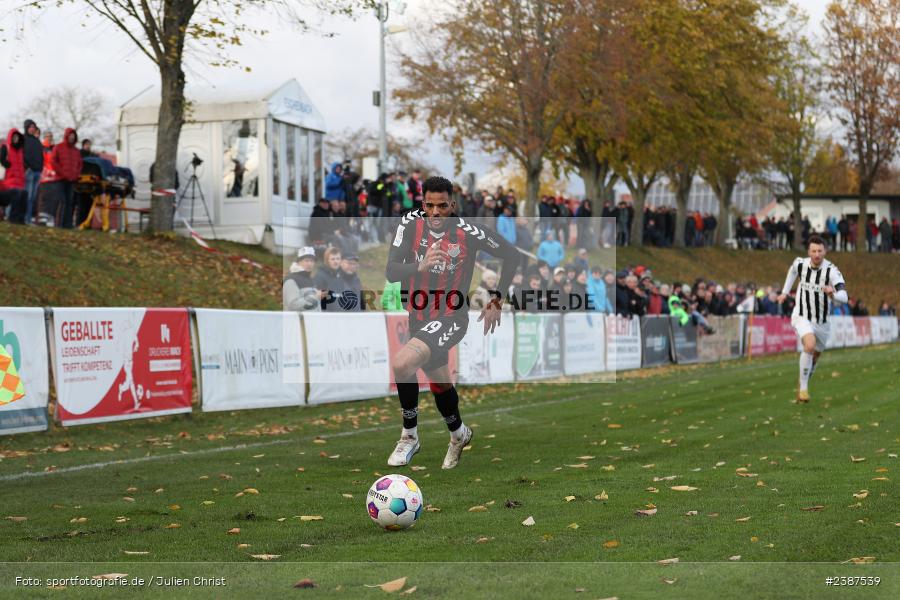 NGN-Arena, Aubstadt, 11.11.2023, BFV, Fussball, sport, action, Saison 2023/2024, 20. Spieltag, Regionalliga Bayern, SVW, TSV, SV Wacker Burghausen, TSV Aubstadt - Bild-ID: 2387539