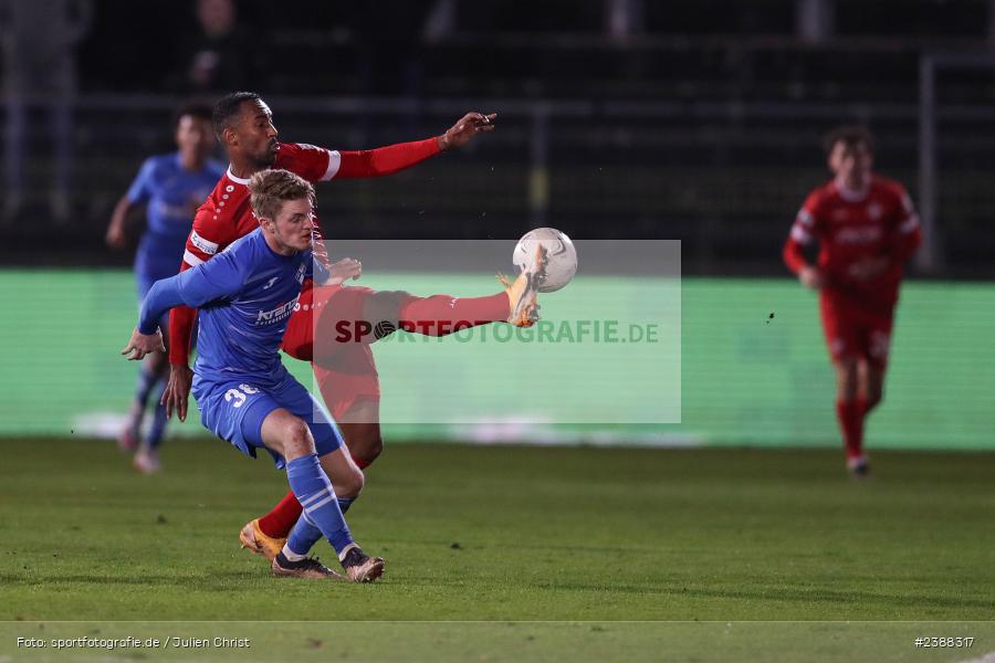 sport, action, Würzburg, Saison 2023/2024, Regionalliga Bayern, Fussball, FWK, FVI, FV Illertissen, FC Würzburger Kickers, BFV, AKON Arena, 21. Spieltag, 17.11.2023 - Bild-ID: 2388317