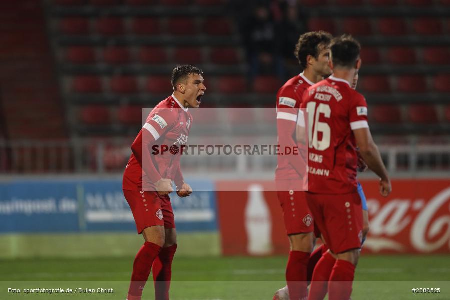 sport, action, Würzburg, Saison 2023/2024, Regionalliga Bayern, Fussball, FWK, FVI, FV Illertissen, FC Würzburger Kickers, BFV, AKON Arena, 21. Spieltag, 17.11.2023 - Bild-ID: 2388525