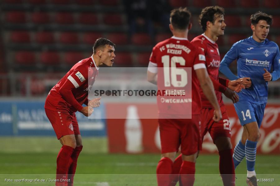 sport, action, Würzburg, Saison 2023/2024, Regionalliga Bayern, Fussball, FWK, FVI, FV Illertissen, FC Würzburger Kickers, BFV, AKON Arena, 21. Spieltag, 17.11.2023 - Bild-ID: 2388527