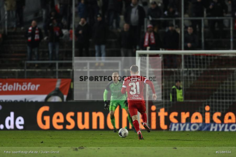 sport, action, Würzburg, Saison 2023/2024, Regionalliga Bayern, Fussball, FWK, FVI, FV Illertissen, FC Würzburger Kickers, BFV, AKON Arena, 21. Spieltag, 17.11.2023 - Bild-ID: 2388534