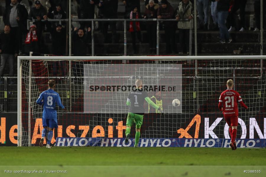 sport, action, Würzburg, Saison 2023/2024, Regionalliga Bayern, Fussball, FWK, FVI, FV Illertissen, FC Würzburger Kickers, BFV, AKON Arena, 21. Spieltag, 17.11.2023 - Bild-ID: 2388535