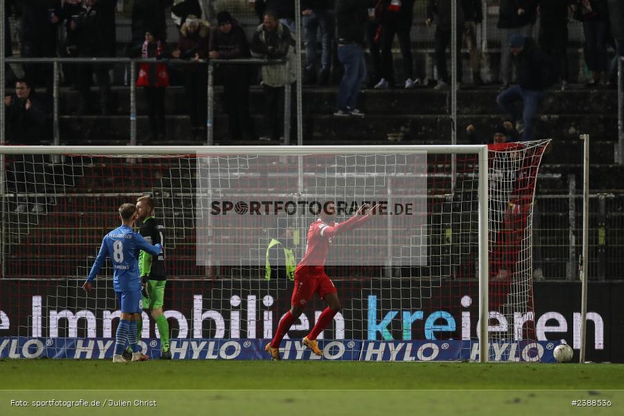 sport, action, Würzburg, Saison 2023/2024, Regionalliga Bayern, Fussball, FWK, FVI, FV Illertissen, FC Würzburger Kickers, BFV, AKON Arena, 21. Spieltag, 17.11.2023 - Bild-ID: 2388536