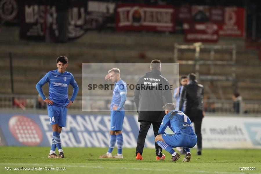 sport, action, Würzburg, Saison 2023/2024, Regionalliga Bayern, Fussball, FWK, FVI, FV Illertissen, FC Würzburger Kickers, BFV, AKON Arena, 21. Spieltag, 17.11.2023 - Bild-ID: 2388554