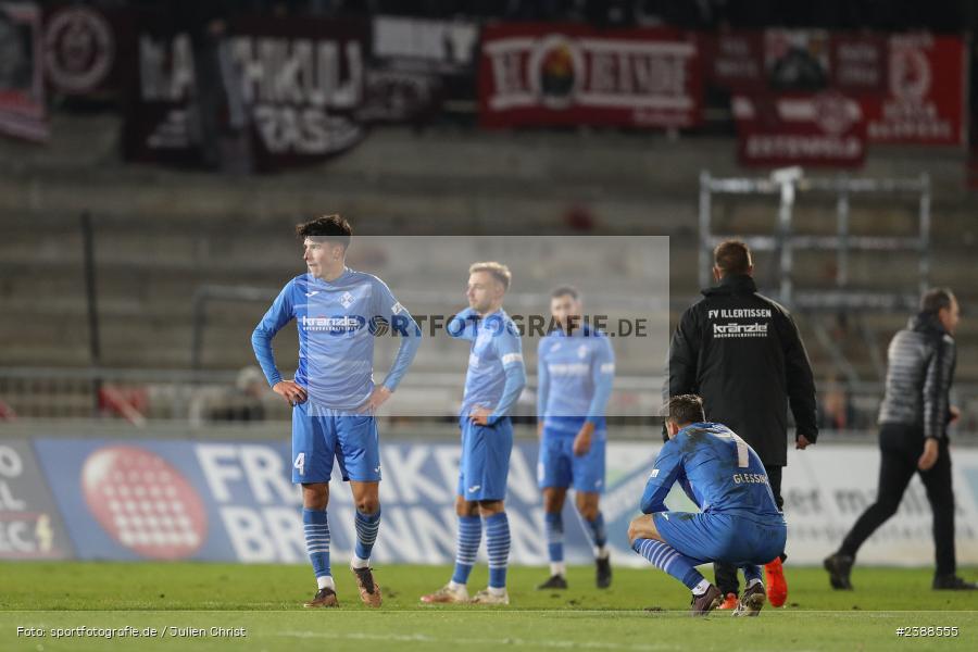 sport, action, Würzburg, Saison 2023/2024, Regionalliga Bayern, Fussball, FWK, FVI, FV Illertissen, FC Würzburger Kickers, BFV, AKON Arena, 21. Spieltag, 17.11.2023 - Bild-ID: 2388555