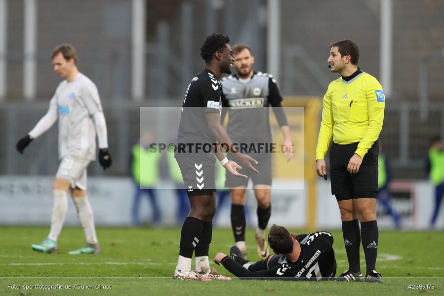 Stadion am Schönbusch, Aschaffenburg, 25.11.2023, BFV, Fussball, sport, action, Saison 2023/2024, 21. Spieltag, Regionalliga Bayern, SVW, SVA, SV Wacker Burghausen, SV Viktoria Aschaffenburg - Bild-ID: 2389173