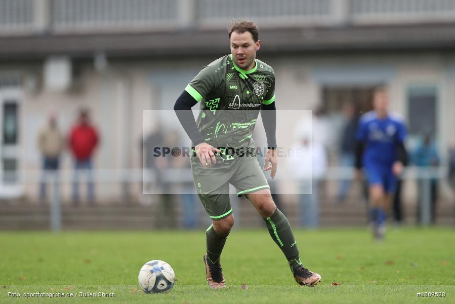 Sportgelände, Gössenheim, 26.11.2023, BFV, sport, action, Saison 2023/2024, Fussball, Kreisliga Würzburg, TSV, FCG, TSV Neuhütten-Wiesthal, FC Gössenheim - Bild-ID: 2389520