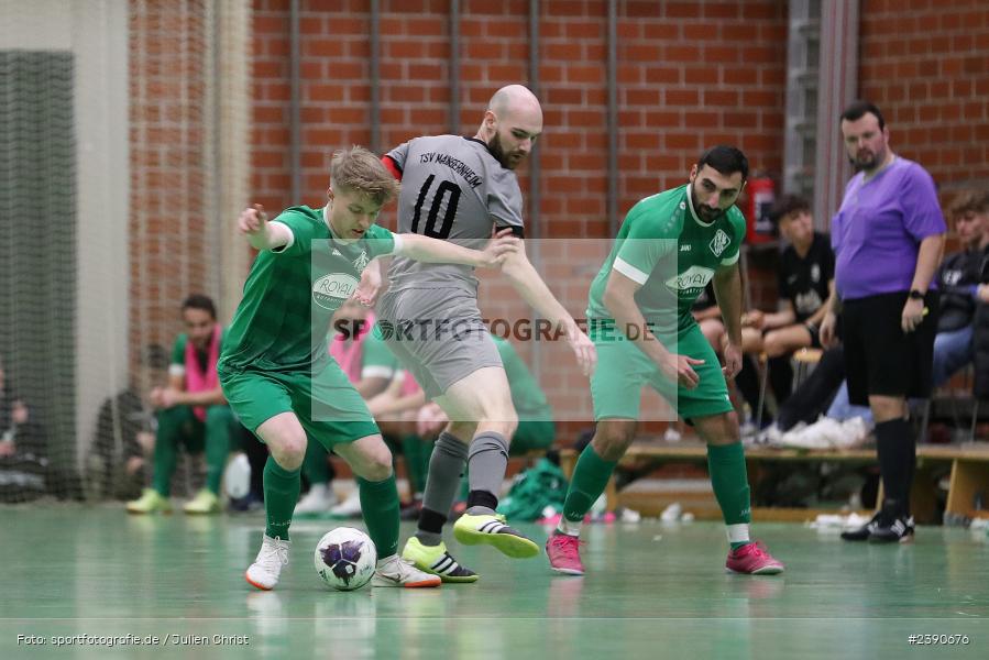 Dreifachturnhalle, Unterpleichfeld, 18.12.2023, BFV, Fussball, sport, action, Saison 2023/2024, Vorturnier Lotto Bayern Hallencup, Gruppe 4, Spielnummer 8, FV Karlstadt, TSV Mainbernheim - Bild-ID: 2390676 Dreifachturnhalle, Unterpleichfeld, 18.12.2023, BFV, Fussball, sport, action, Saison 2023/2024, Vorturnier Lotto Bayern Hallencup, Gruppe 4, Spielnummer 8, FV Karlstadt, TSV Mainbernheim - Bild-ID: 2390676