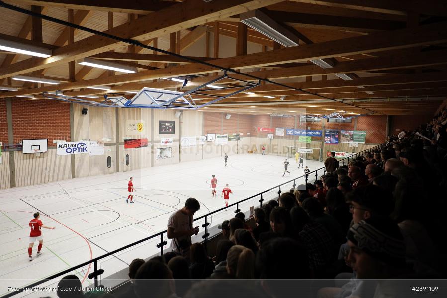 Symbolbild, Tribüne, Zuschauer, Sinngrundhalle, Burgsinn, 31.12.2023, BFV, Fussball, sport, action, Saison 2023/2024, 26. Mode Welzenbach Midnight-Event - Bild-ID: 2391109
