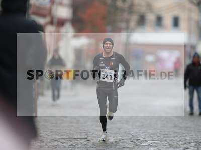 Fotos von 32. Staustufenlauf auf sportfotografie.de