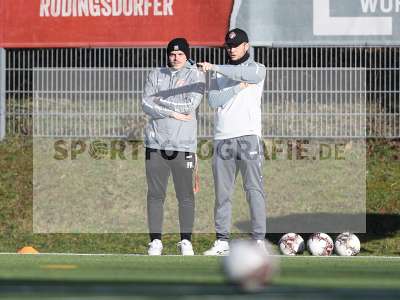 Fotos von FC Würzburger Kickers - VfB Stuttgart auf sportfotografie.de