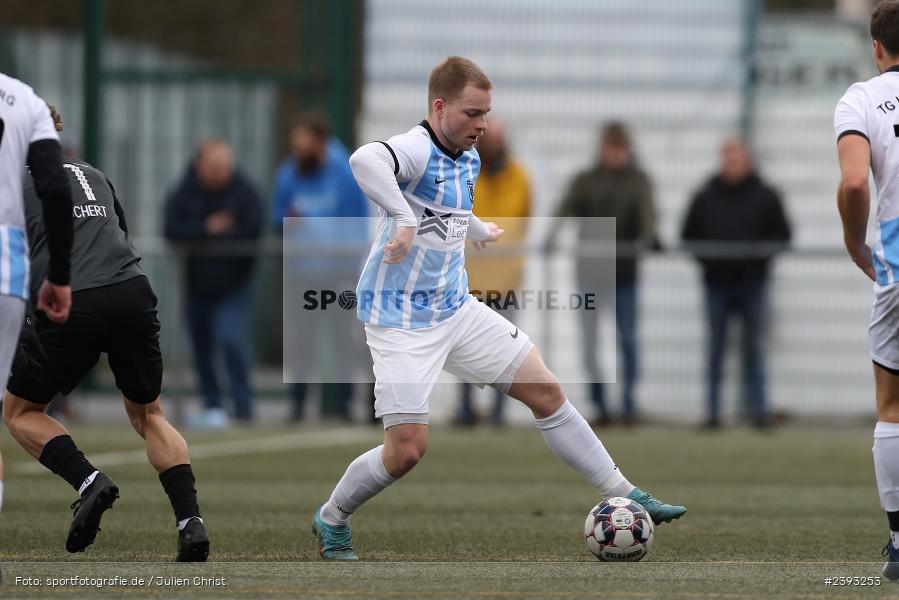 Hans-Stumpf-Sportanlage, Höchberg, 04.02.2024, sport, action, BFV, Fussball, Februar 2024, Landesfreundschaftsspiele, TSV, TGH, TSV Karlburg, TG Höchberg - Bild-ID: 2393253