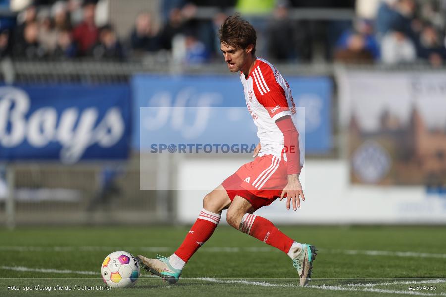 Stadion am Schönbusch, Aschaffenburg, 24.02.2024, sport, action, BFV, Fussball, Februar 2024, Regionalliga Bayern, FCB, SVA, FC Bayern München II, SV Viktoria Aschaffenburg - Bild-ID: 2394939