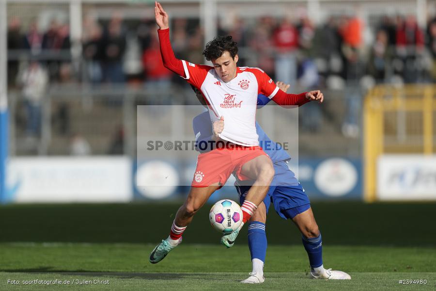 Stadion am Schönbusch, Aschaffenburg, 24.02.2024, sport, action, BFV, Fussball, Februar 2024, Regionalliga Bayern, FCB, SVA, FC Bayern München II, SV Viktoria Aschaffenburg - Bild-ID: 2394980