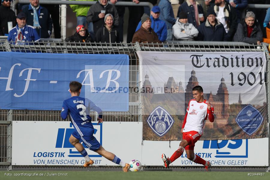 Stadion am Schönbusch, Aschaffenburg, 24.02.2024, sport, action, BFV, Fussball, Februar 2024, Regionalliga Bayern, FCB, SVA, FC Bayern München II, SV Viktoria Aschaffenburg - Bild-ID: 2394987