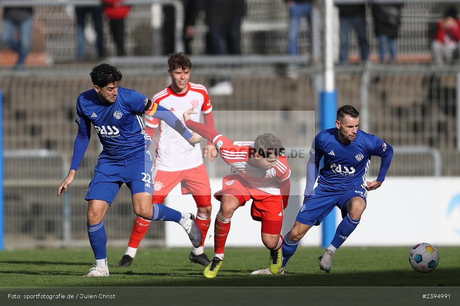 Stadion am Schönbusch, Aschaffenburg, 24.02.2024, sport, action, BFV, Fussball, Februar 2024, Regionalliga Bayern, FCB, SVA, FC Bayern München II, SV Viktoria Aschaffenburg - Bild-ID: 2394991