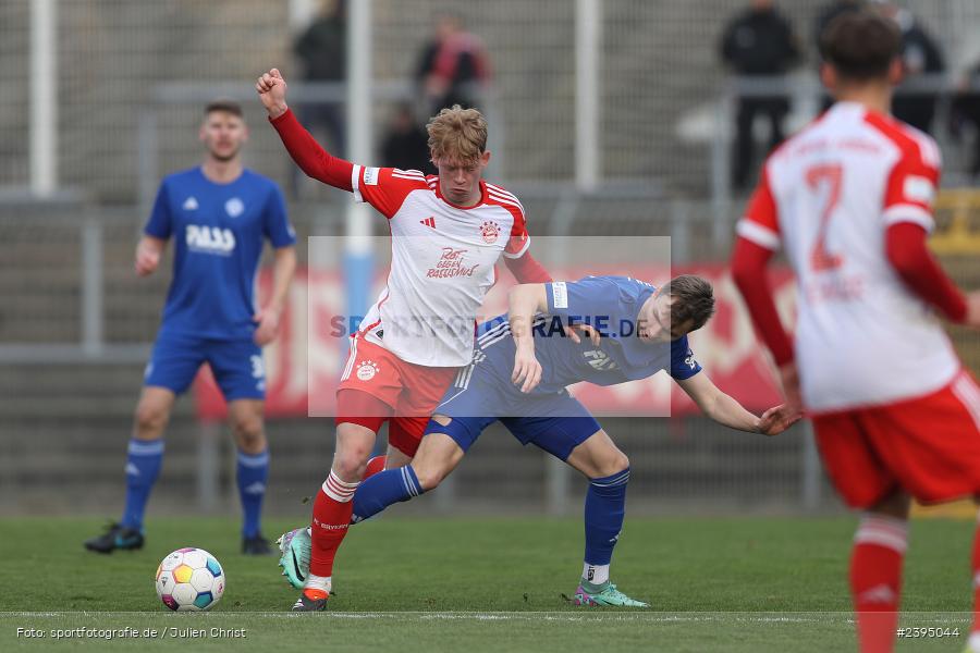 Stadion am Schönbusch, Aschaffenburg, 24.02.2024, sport, action, BFV, Fussball, Februar 2024, Regionalliga Bayern, FCB, SVA, FC Bayern München II, SV Viktoria Aschaffenburg - Bild-ID: 2395044