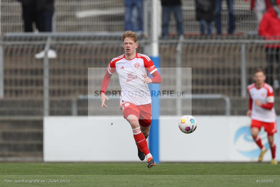 Stadion am Schönbusch, Aschaffenburg, 24.02.2024, sport, action, BFV, Fussball, Februar 2024, Regionalliga Bayern, FCB, SVA, FC Bayern München II, SV Viktoria Aschaffenburg - Bild-ID: 2395052
