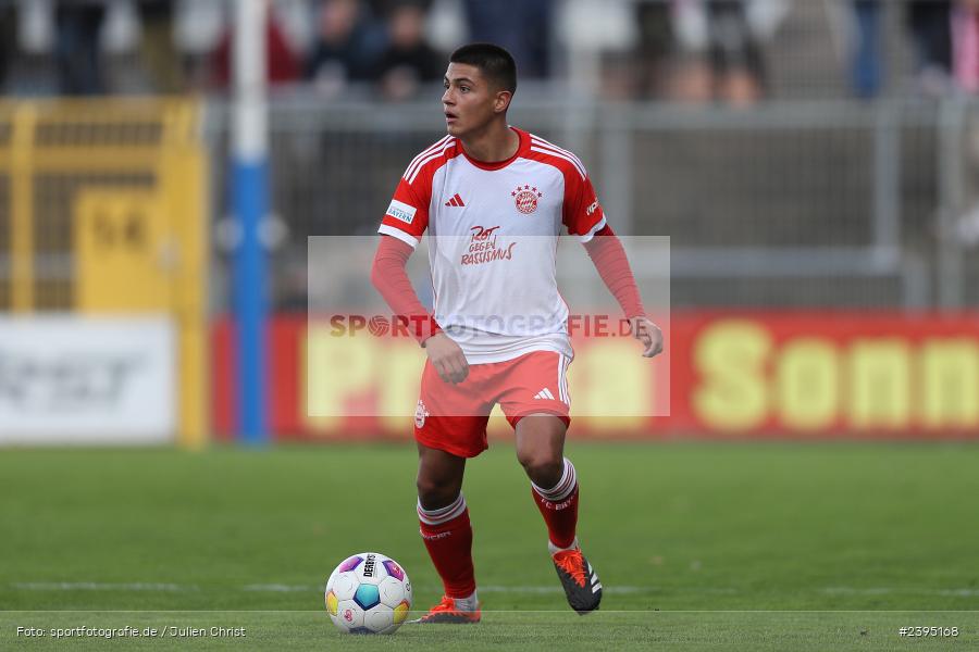 Stadion am Schönbusch, Aschaffenburg, 24.02.2024, sport, action, BFV, Fussball, Februar 2024, Regionalliga Bayern, FCB, SVA, FC Bayern München II, SV Viktoria Aschaffenburg - Bild-ID: 2395168