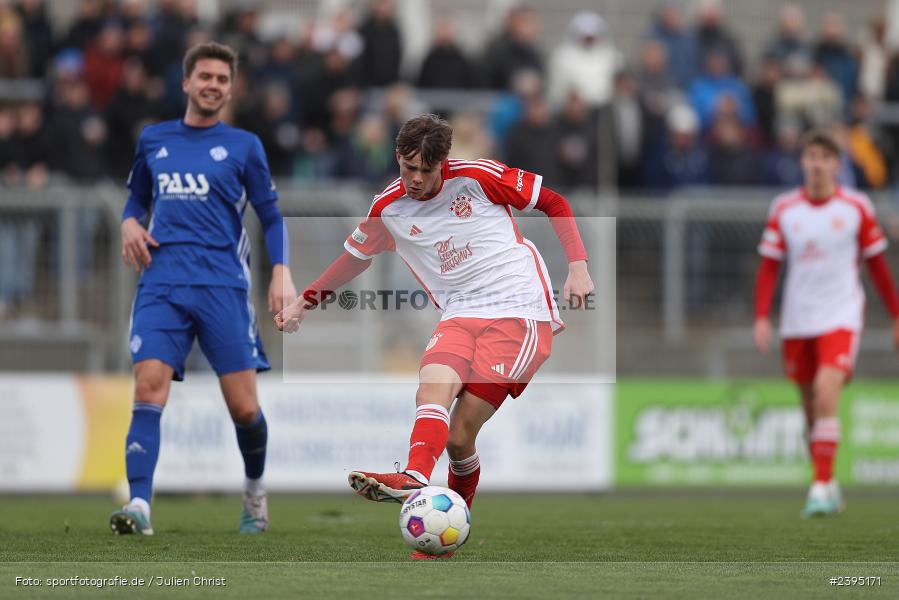 Stadion am Schönbusch, Aschaffenburg, 24.02.2024, sport, action, BFV, Fussball, Februar 2024, Regionalliga Bayern, FCB, SVA, FC Bayern München II, SV Viktoria Aschaffenburg - Bild-ID: 2395171