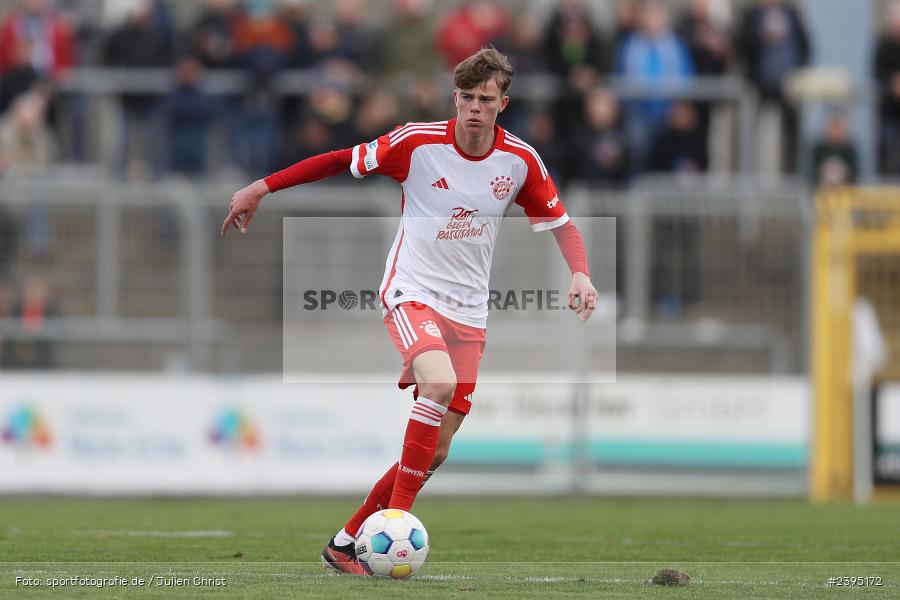 Stadion am Schönbusch, Aschaffenburg, 24.02.2024, sport, action, BFV, Fussball, Februar 2024, Regionalliga Bayern, FCB, SVA, FC Bayern München II, SV Viktoria Aschaffenburg - Bild-ID: 2395172