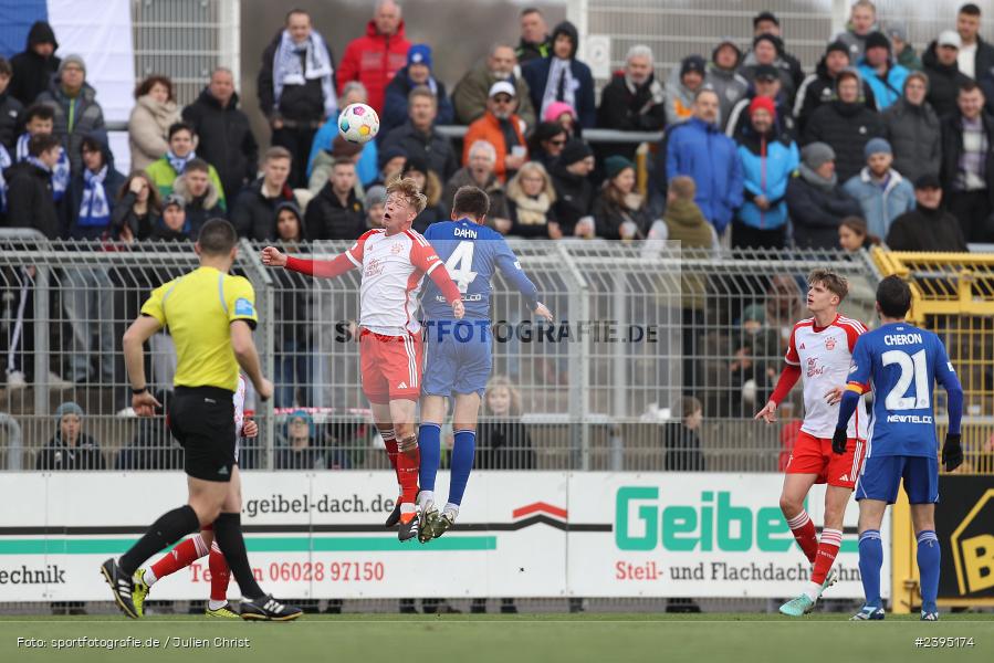 Stadion am Schönbusch, Aschaffenburg, 24.02.2024, sport, action, BFV, Fussball, Februar 2024, Regionalliga Bayern, FCB, SVA, FC Bayern München II, SV Viktoria Aschaffenburg - Bild-ID: 2395174