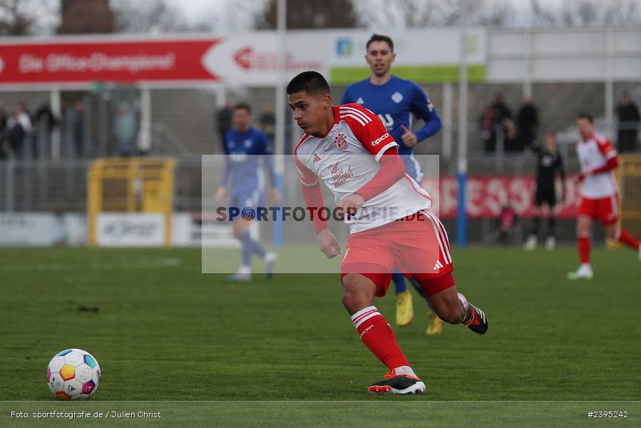 Stadion am Schönbusch, Aschaffenburg, 24.02.2024, sport, action, BFV, Fussball, Februar 2024, Regionalliga Bayern, FCB, SVA, FC Bayern München II, SV Viktoria Aschaffenburg - Bild-ID: 2395242