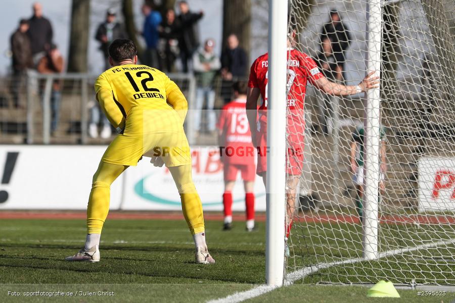 sport, action, Willy-Sachs-Stadion, Schweinfurt, Regionalliga Bayern, März 2024, FCS, FCM, FC Memmingen, BFV, 1. FC Schweinfurt 1905, 03.03.2024 - Bild-ID: 2395623