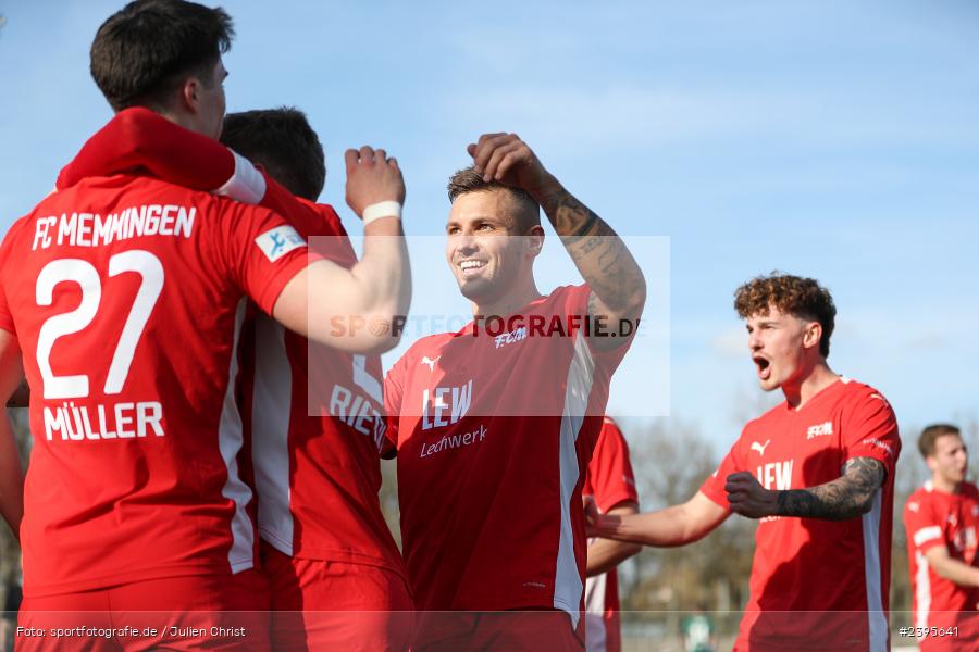 Team, sport, action, Willy-Sachs-Stadion, Schweinfurt, Regionalliga Bayern, März 2024, FCS, FCM, FC Memmingen, BFV, 1. FC Schweinfurt 1905, 03.03.2024 - Bild-ID: 2395641