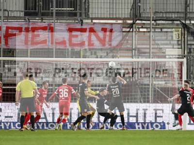Fotos von FC Würzburger Kickers - TSV Buchbach auf sportfotografie.de