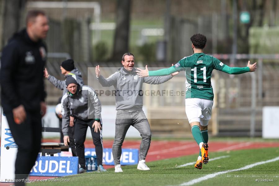 sport, action, Willy-Sachs-Stadion, Schweinfurt, Regionalliga Bayern, März 2024, Fussball, FCS, FCA, FC Augsburg II, BFV, 25. Spieltag, 16.03.2024, 1. FC Schweinfurt 1905 - Bild-ID: 2398244