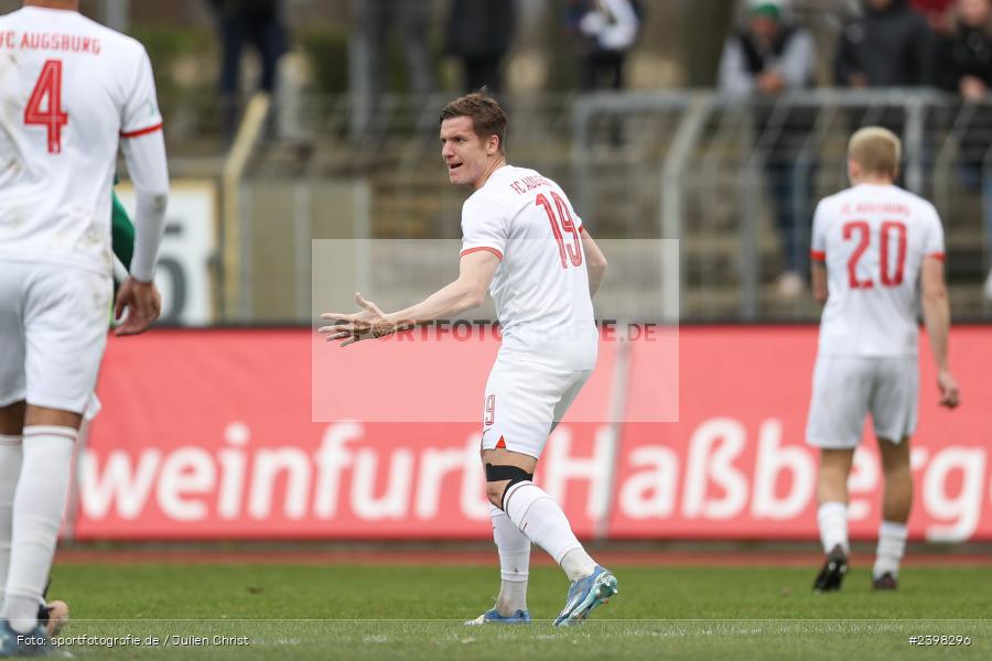 sport, action, Willy-Sachs-Stadion, Schweinfurt, Regionalliga Bayern, März 2024, Fussball, FCS, FCA, FC Augsburg II, BFV, 25. Spieltag, 16.03.2024, 1. FC Schweinfurt 1905 - Bild-ID: 2398296