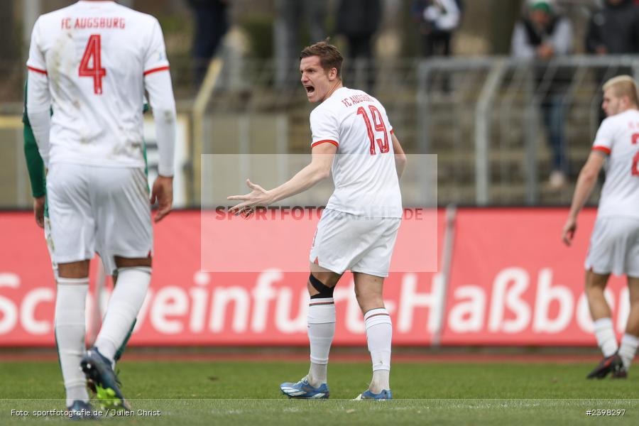 sport, action, Willy-Sachs-Stadion, Schweinfurt, Regionalliga Bayern, März 2024, Fussball, FCS, FCA, FC Augsburg II, BFV, 25. Spieltag, 16.03.2024, 1. FC Schweinfurt 1905 - Bild-ID: 2398297