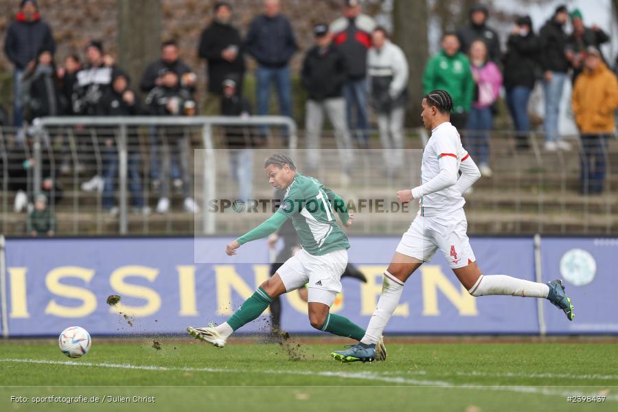 sport, action, Willy-Sachs-Stadion, Schweinfurt, Regionalliga Bayern, März 2024, Fussball, FCS, FCA, FC Augsburg II, BFV, 25. Spieltag, 16.03.2024, 1. FC Schweinfurt 1905 - Bild-ID: 2398437