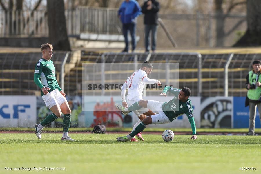 sport, action, Willy-Sachs-Stadion, Schweinfurt, Regionalliga Bayern, März 2024, Fussball, FCS, FCA, FC Augsburg II, BFV, 25. Spieltag, 16.03.2024, 1. FC Schweinfurt 1905 - Bild-ID: 2398456