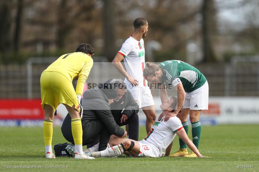 sport, action, Willy-Sachs-Stadion, Schweinfurt, Regionalliga Bayern, März 2024, Fussball, FCS, FCA, FC Augsburg II, BFV, 25. Spieltag, 16.03.2024, 1. FC Schweinfurt 1905 - Bild-ID: 2398487