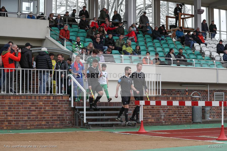 sport, action, Willy-Sachs-Stadion, Schweinfurt, Regionalliga Bayern, März 2024, Fussball, FCS, FCA, FC Augsburg II, BFV, 25. Spieltag, 16.03.2024, 1. FC Schweinfurt 1905 - Bild-ID: 2398587